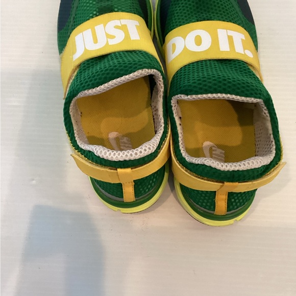 Lunar Fly 306 GUC, Oregon Ducks - Picture 5 of 8